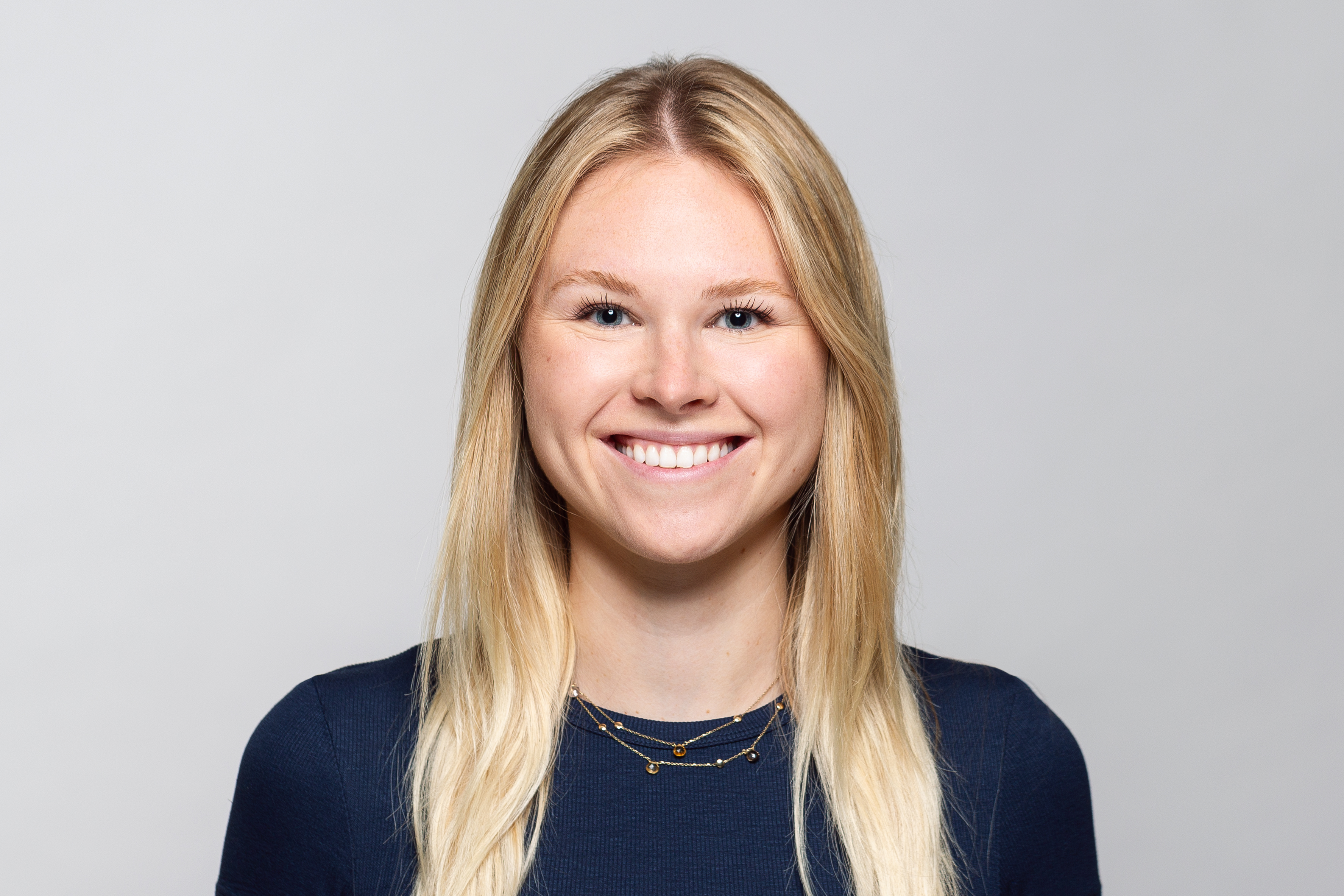 Assistenzzahnärztin Vanessa Dubbel